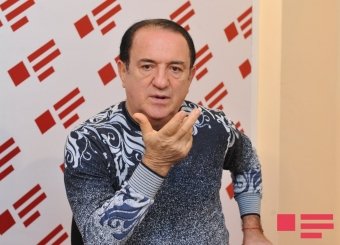 Xalq artisti botoks etdirən həmkarlarını BİABIR ETDİ: Kişi bir balaca... - FOTO Xalq artisti botoks etdirən həmkarlarını BİABIR ETDİ: Kişi bir balaca... - FOTO