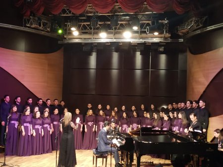 Bu gün Muğam Mərkəzində Oqtay Kaziminin "Uca dağlar" musiqisi səslənilmişdir. Bu gün Muğam Mərkəzində Oqtay Kaziminin "Uca dağlar" musiqisi səslənilmişdir.