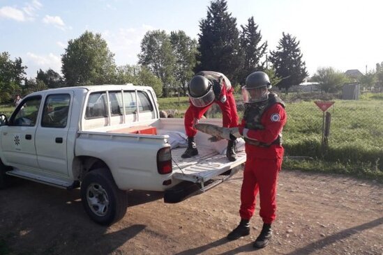 Azərbaycanda evdə raket tapıldı - FOTOLAR Azərbaycanda evdə raket tapıldı - FOTOLAR
