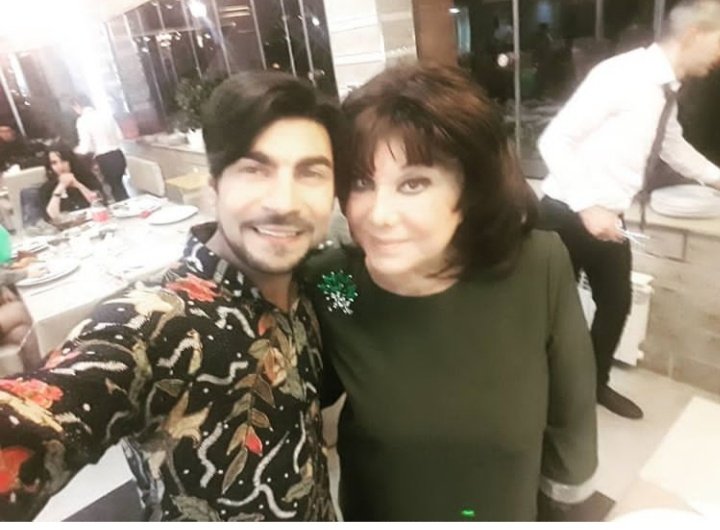 Gənc mügənni depresiyaya düşdü inthara cəhd edecəkdi..... Gənc mügənni depresiyaya düşdü inthara cəhd edecəkdi.....