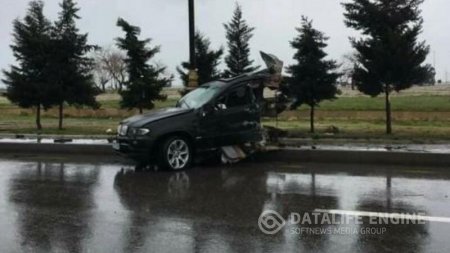 Bakı-Sumqayıt yolunda DƏHŞƏT YAŞANDI: maşın ikiyə bölündü