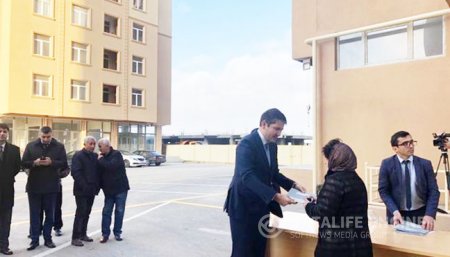 Şəhid ailələrinə və Qarabağ müharibəsi əlillərinə mənzillər verilib