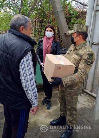Şəhid ailələrinə ünvanlı yardım edilib - FOTO Şəhid ailələrinə ünvanlı yardım edilib - FOTO
