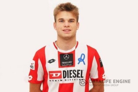16 yaşlı futbolçu həyatda qalmaq uğrunda mübarizə aparır