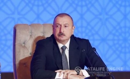 İlham Əliyev Zakir Qaralovla danışdı