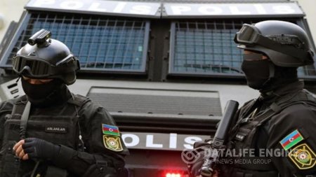 Bakının 4 rayonunda polis əməliyyat keçirib - Saxlanılanlar var