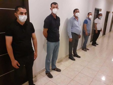 Xüsusi karantində gizli nişan keçirdilər - FOTO Xüsusi karantində gizli nişan keçirdilər - FOTO