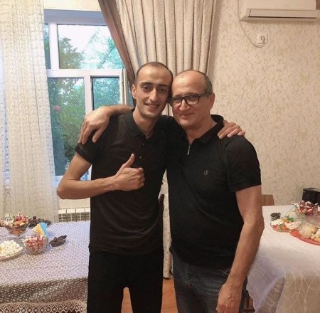 AXCP üzvü azadlığa çıxdı - FOTO AXCP üzvü azadlığa çıxdı - FOTO