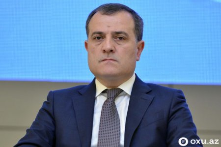 Ceyhun Bayramov Rusiyaya getdi
