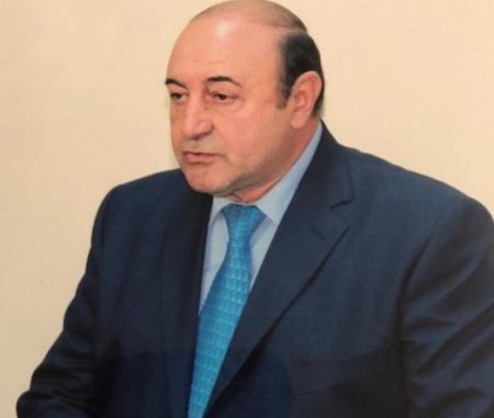 Azərbaycanın tanınmış futbolçusu vəfat etdi