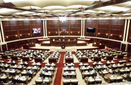 Parlamentin sabah keçiriləcək iclasının gündəliyi AÇIQLANDI