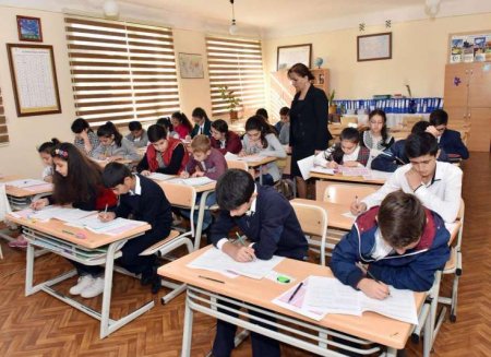 RƏSMİ: Məktəblərlə bağlı vacib QƏRAR VERİLDİ