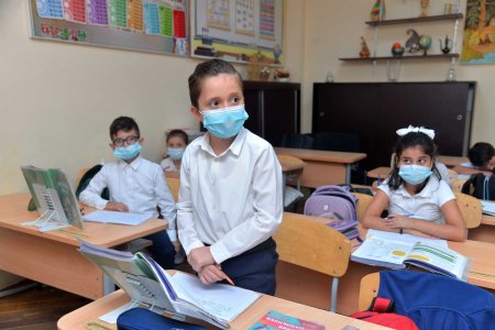 Məktəblilər arasında yoluxma, dərslər dayandırılacaqmı? - RƏSMİ CAVAB