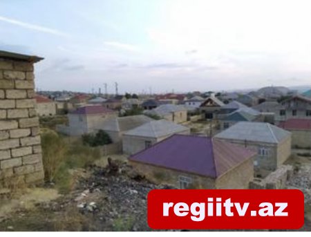 Balaxanının 5 minlik Fazenda sakinləri məktəbsiz qalıb